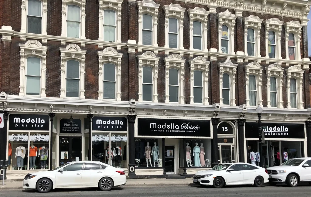 Modella Ladieswear, Modella Soiree and Modella Plus Exterior